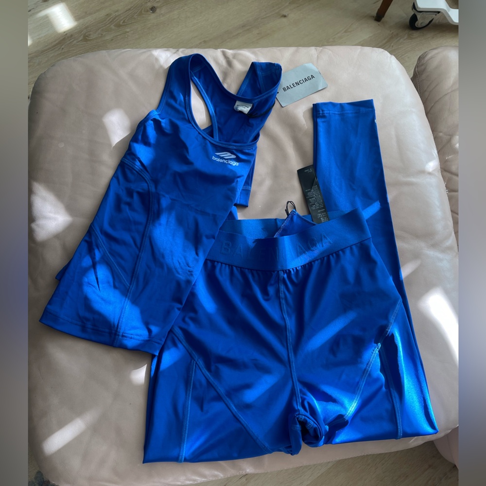 Balenciaga athletic set - leggings and top- size small- electric blue - … - Picture 10 of 13